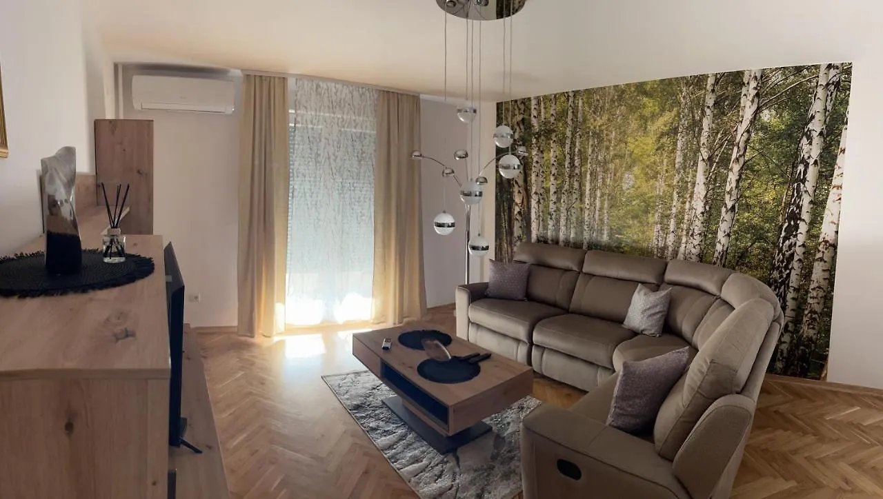 Apartment Family Split
