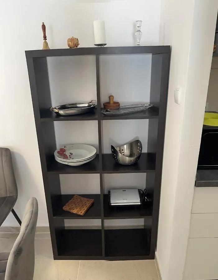 Apartment Family Split